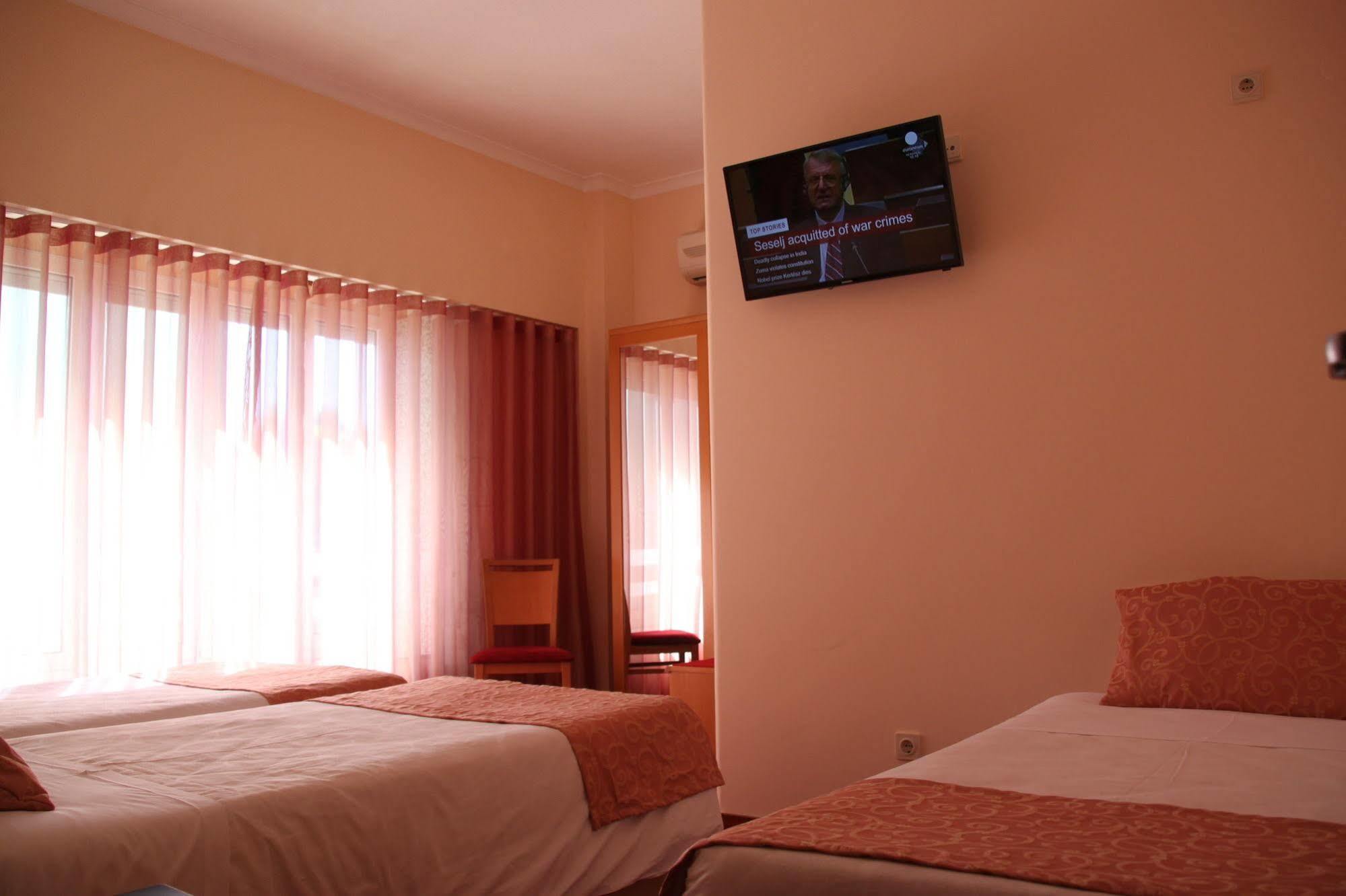 Hotel Quasar Pedroucos  Extérieur photo