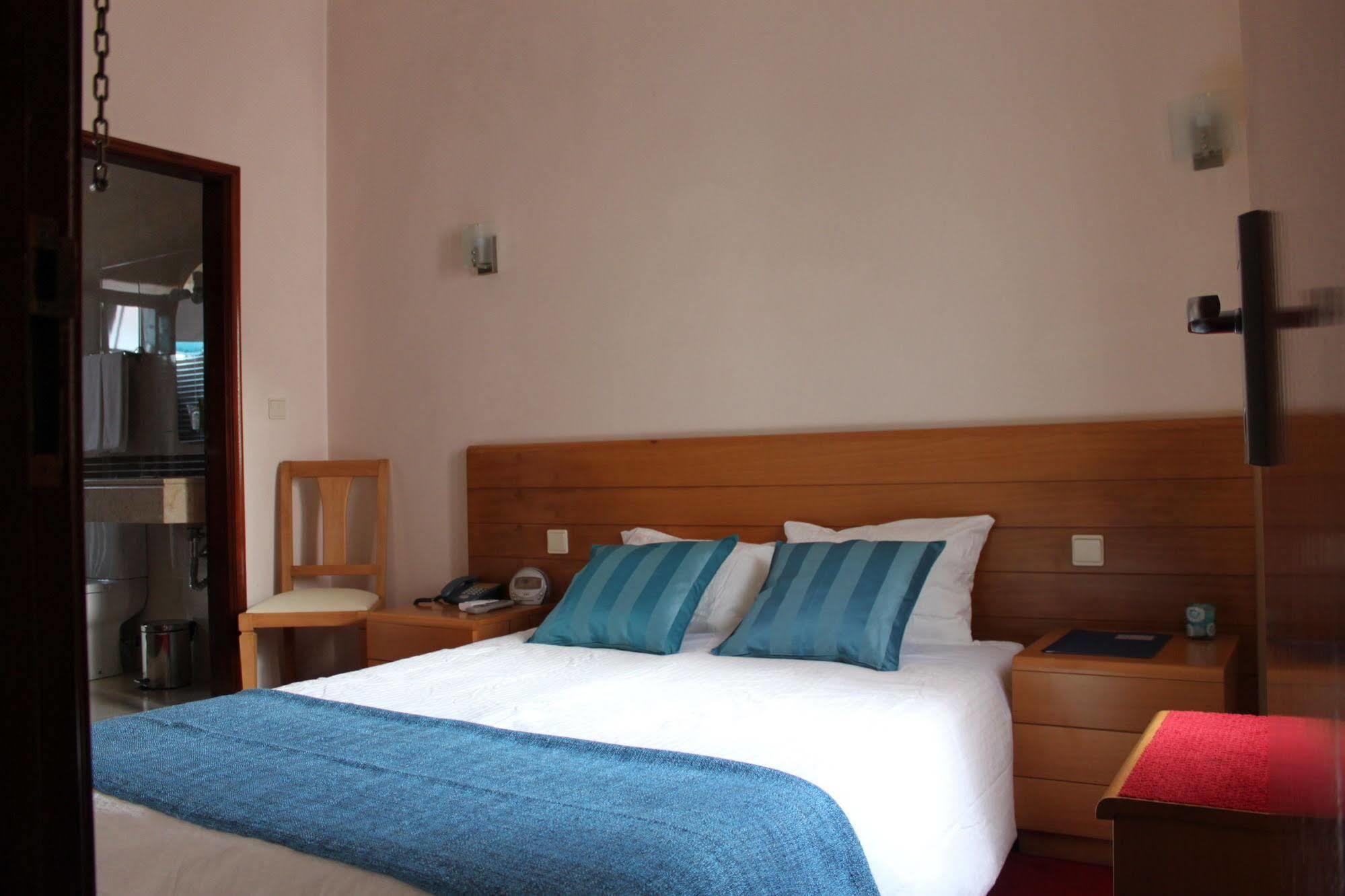 Hotel Quasar Pedroucos  Extérieur photo